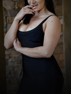 Pitampura Indian Escorts